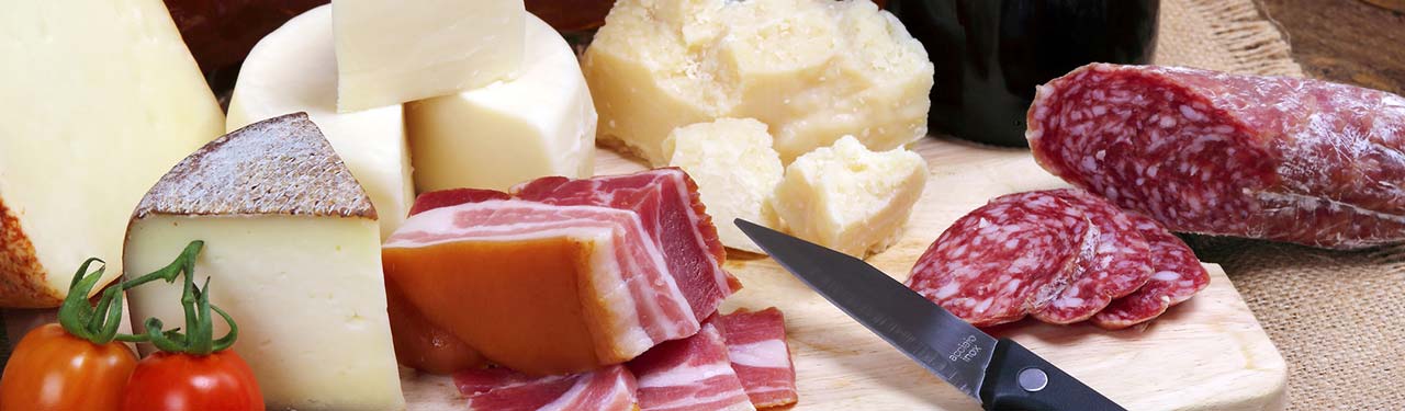 Farmy v Toskánsku s typickými výrobkami